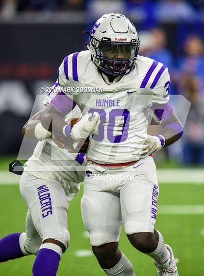Thumbnail 2 in Katy Taylor vs Humble (UIL 6A Regional Playoff) photogallery.