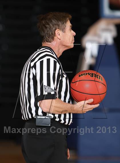 Thumbnail 3 in Fleming vs. Vail Christian (CHSAA 1A Great 8) photogallery.