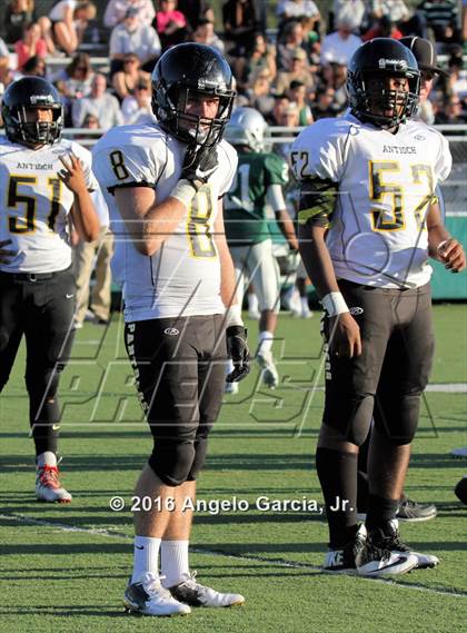 Thumbnail 2 in Antioch vs De La Salle photogallery.