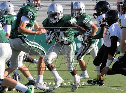 Thumbnail 1 in Antioch vs De La Salle photogallery.