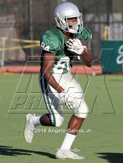 Thumbnail 2 in Antioch vs De La Salle photogallery.