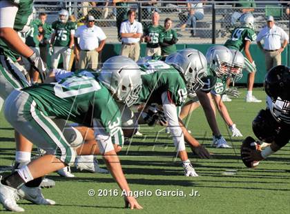 Thumbnail 2 in Antioch vs De La Salle photogallery.
