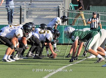 Thumbnail 1 in Antioch vs De La Salle photogallery.