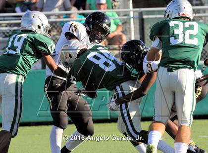 Thumbnail 3 in Antioch vs De La Salle photogallery.