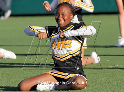 Thumbnail 3 in Antioch vs De La Salle photogallery.