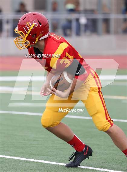 Thumbnail 1 in Monterey Trail @ Jesuit photogallery.
