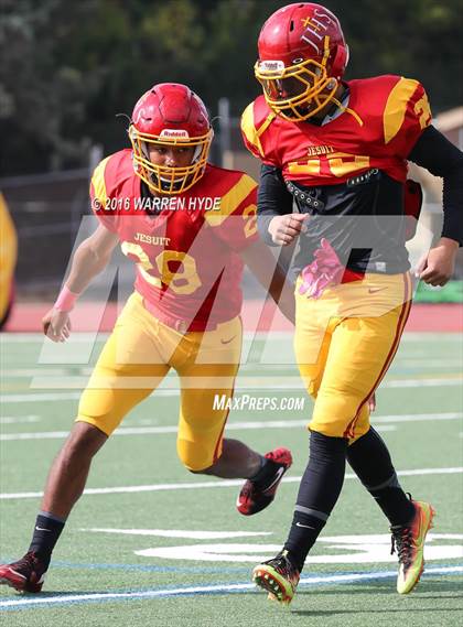 Thumbnail 3 in Monterey Trail @ Jesuit photogallery.