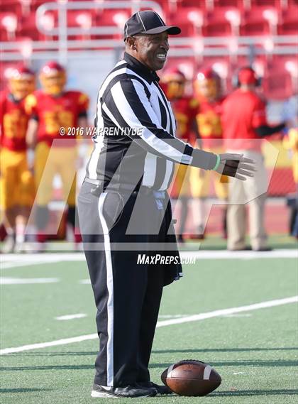 Thumbnail 2 in Monterey Trail @ Jesuit photogallery.