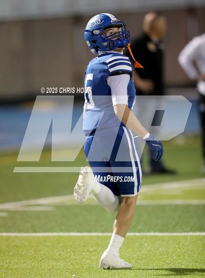 Thumbnail 3 in Yuma Catholic vs. Marana (AIA 5A Round 2) photogallery.