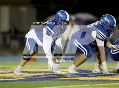 Thumbnail 2 in Yuma Catholic vs. Marana (AIA 5A Round 2) photogallery.
