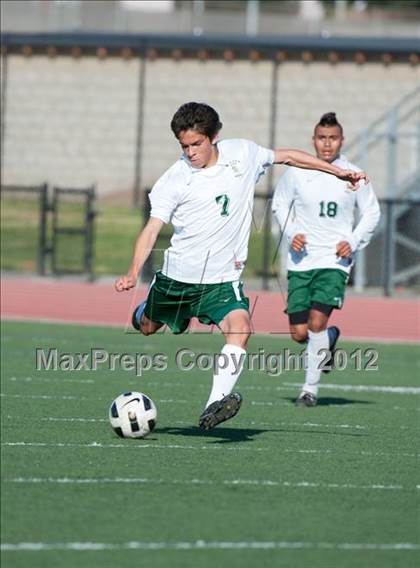Thumbnail 2 in Dos Pueblos vs. Santa Barbara (Buena New Year's Tournament) photogallery.