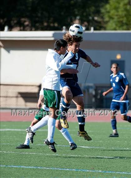 Thumbnail 2 in Dos Pueblos vs. Santa Barbara (Buena New Year's Tournament) photogallery.