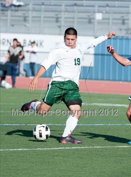 Thumbnail 2 in Dos Pueblos vs. Santa Barbara (Buena New Year's Tournament) photogallery.