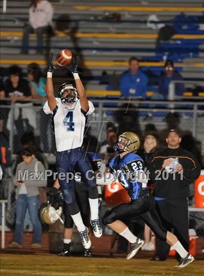 Thumbnail 1 in O'Connor vs. Deer Valley (AIA 5A State Playoffs) photogallery.