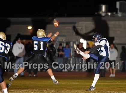 Thumbnail 2 in O'Connor vs. Deer Valley (AIA 5A State Playoffs) photogallery.