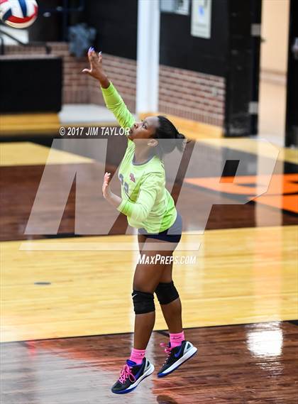 Thumbnail 3 in Springtown vs. Life Waxahachie (2017 UIL 4A Bi-District Playoff) photogallery.