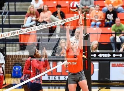 Thumbnail 3 in Springtown vs. Life Waxahachie (2017 UIL 4A Bi-District Playoff) photogallery.