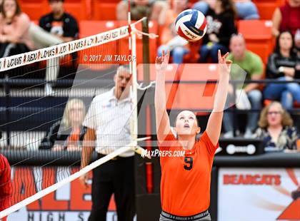 Thumbnail 2 in Springtown vs. Life Waxahachie (2017 UIL 4A Bi-District Playoff) photogallery.
