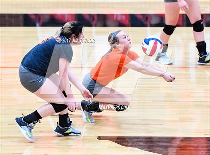 Thumbnail 1 in Springtown vs. Life Waxahachie (2017 UIL 4A Bi-District Playoff) photogallery.