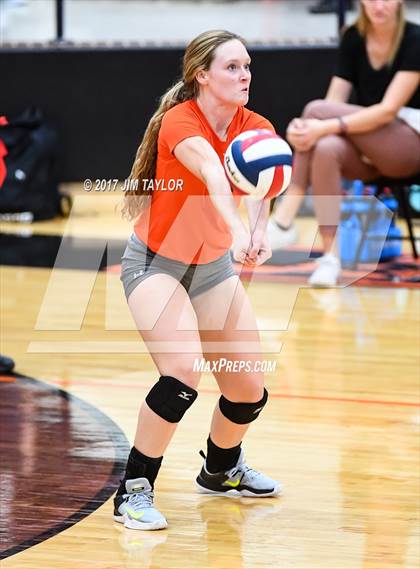Thumbnail 2 in Springtown vs. Life Waxahachie (2017 UIL 4A Bi-District Playoff) photogallery.