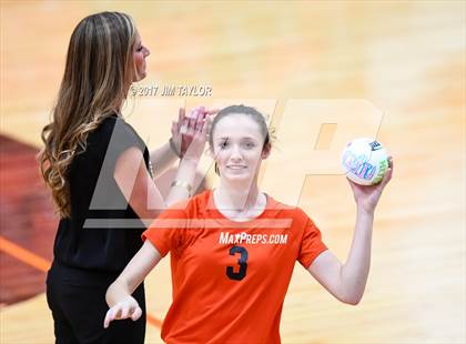 Thumbnail 3 in Springtown vs. Life Waxahachie (2017 UIL 4A Bi-District Playoff) photogallery.
