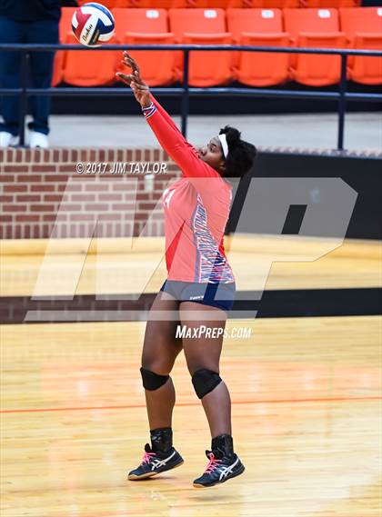 Thumbnail 1 in Springtown vs. Life Waxahachie (2017 UIL 4A Bi-District Playoff) photogallery.