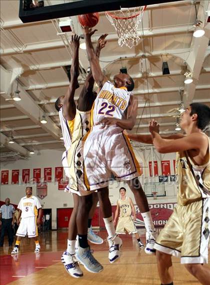 Thumbnail 2 in Lynwood vs. West Torrance (Pacific Shores Tournament) photogallery.
