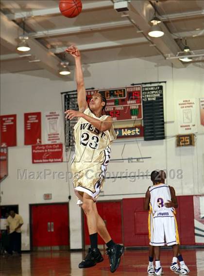 Thumbnail 3 in Lynwood vs. West Torrance (Pacific Shores Tournament) photogallery.