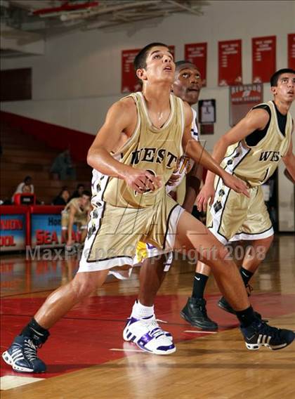 Thumbnail 1 in Lynwood vs. West Torrance (Pacific Shores Tournament) photogallery.
