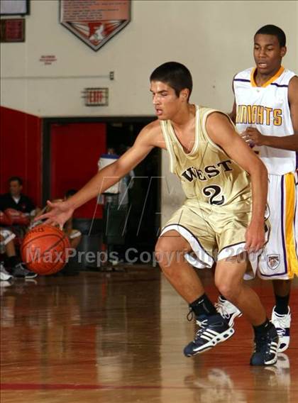 Thumbnail 3 in Lynwood vs. West Torrance (Pacific Shores Tournament) photogallery.