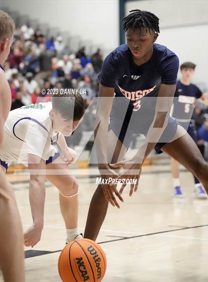 Thumbnail 3 in Edison @ South Lakes (VHSL Class 6 Quarterfinal) photogallery.