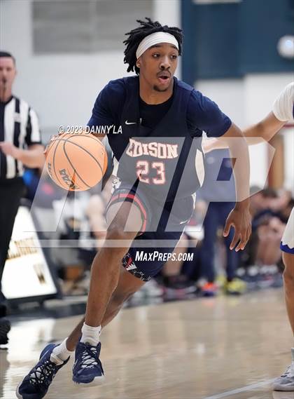 Thumbnail 2 in Edison @ South Lakes (VHSL Class 6 Quarterfinal) photogallery.