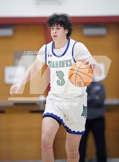 Thumbnail 2 in Edison @ South Lakes (VHSL Class 6 Quarterfinal) photogallery.