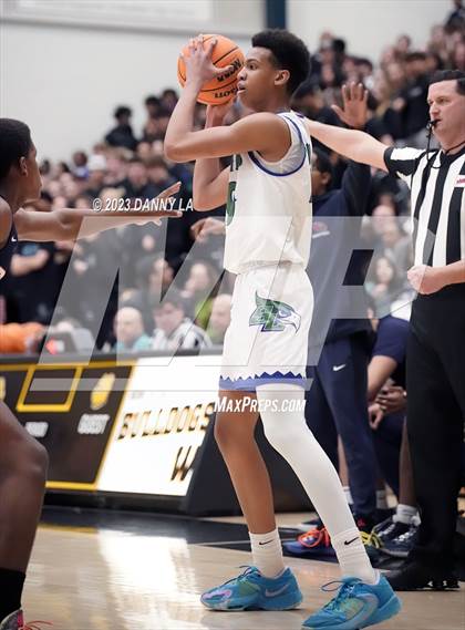 Thumbnail 1 in Edison @ South Lakes (VHSL Class 6 Quarterfinal) photogallery.