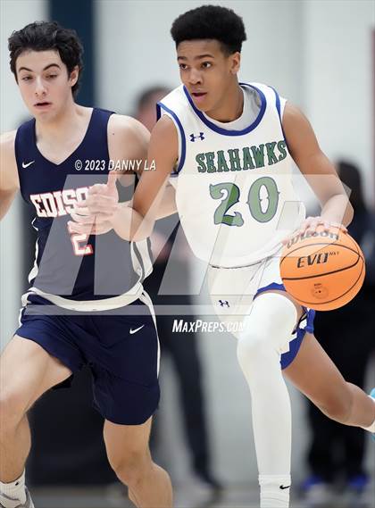 Thumbnail 2 in Edison @ South Lakes (VHSL Class 6 Quarterfinal) photogallery.