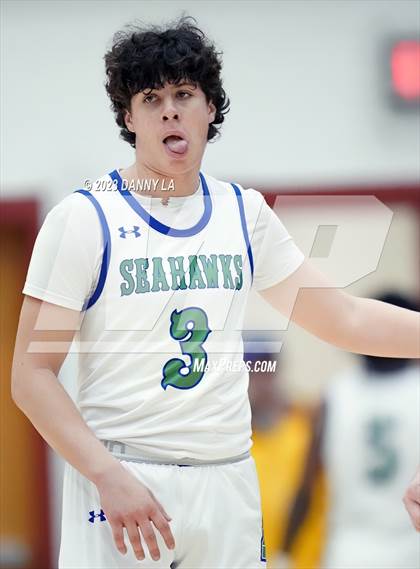 Thumbnail 3 in Edison @ South Lakes (VHSL Class 6 Quarterfinal) photogallery.