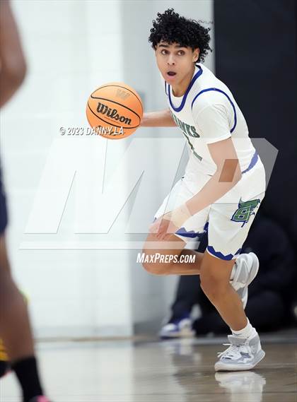 Thumbnail 2 in Edison @ South Lakes (VHSL Class 6 Quarterfinal) photogallery.