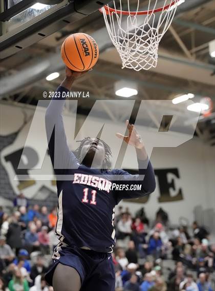 Thumbnail 2 in Edison @ South Lakes (VHSL Class 6 Quarterfinal) photogallery.