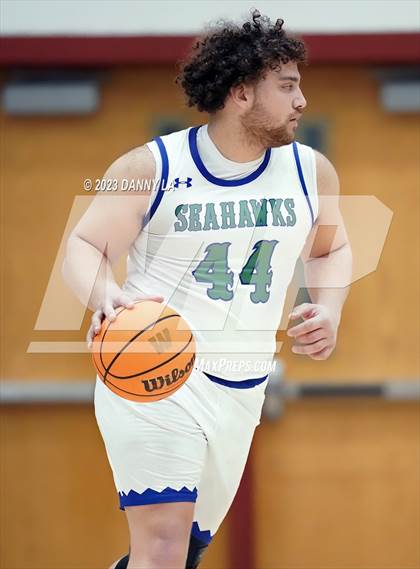 Thumbnail 1 in Edison @ South Lakes (VHSL Class 6 Quarterfinal) photogallery.