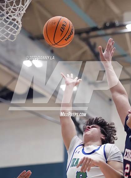 Thumbnail 1 in Edison @ South Lakes (VHSL Class 6 Quarterfinal) photogallery.