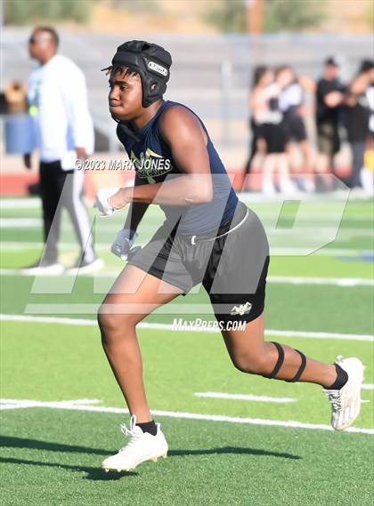 Thumbnail 3 in Desert Sunrise vs. Central (O'Connor 7v7) photogallery.