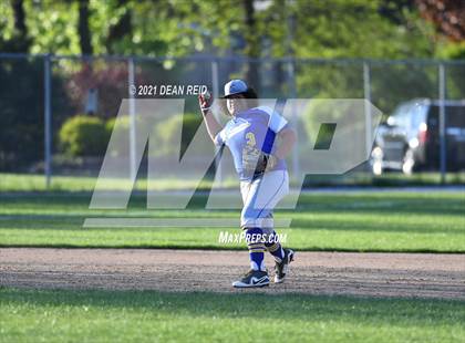 Thumbnail 2 in Simeon @ Homewood-Flossmoor photogallery.