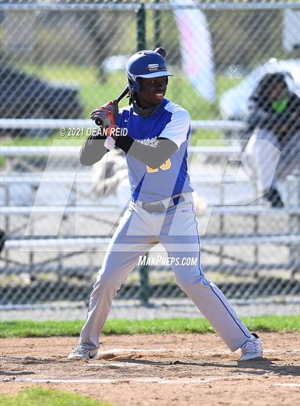 Thumbnail 2 in Simeon @ Homewood-Flossmoor photogallery.