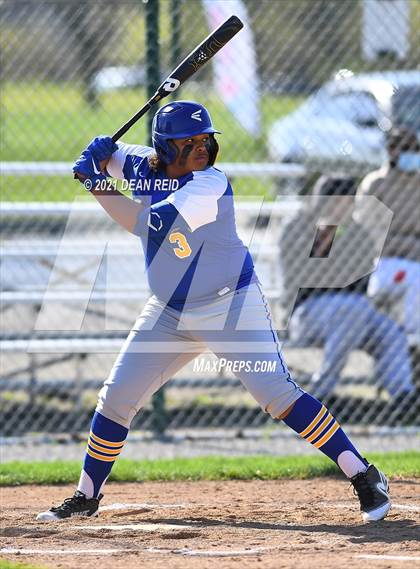 Thumbnail 3 in Simeon @ Homewood-Flossmoor photogallery.