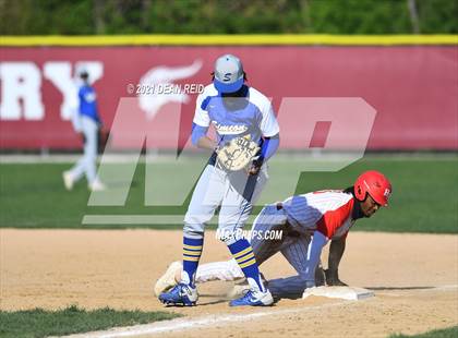 Thumbnail 3 in Simeon @ Homewood-Flossmoor photogallery.
