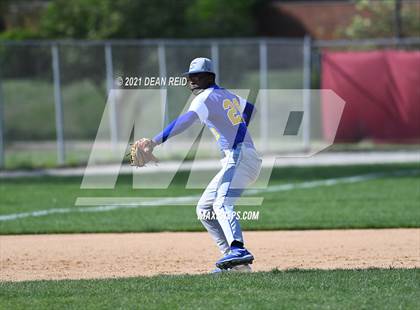 Thumbnail 2 in Simeon @ Homewood-Flossmoor photogallery.