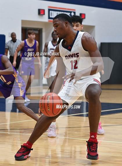 Thumbnail 2 in Jersey Village vs. Benjamin Davis (Houston Methodist Cy-Hoops Invitational) photogallery.