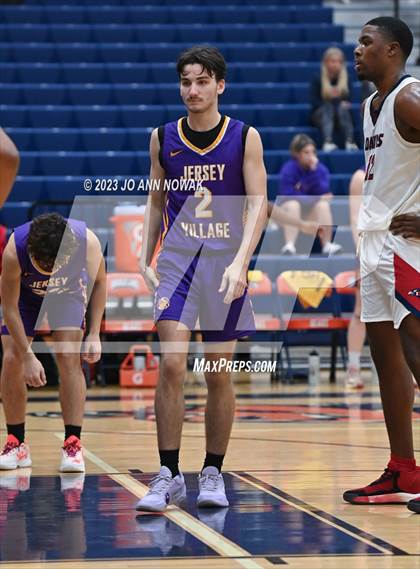Thumbnail 3 in Jersey Village vs. Benjamin Davis (Houston Methodist Cy-Hoops Invitational) photogallery.