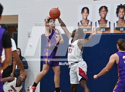 Thumbnail 1 in Jersey Village vs. Benjamin Davis (Houston Methodist Cy-Hoops Invitational) photogallery.