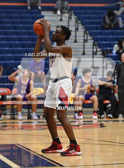 Thumbnail 1 in Jersey Village vs. Benjamin Davis (Houston Methodist Cy-Hoops Invitational) photogallery.